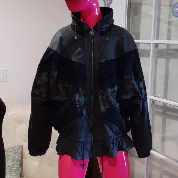 Win It Jacket from the 1980's - Picture 3 of 9